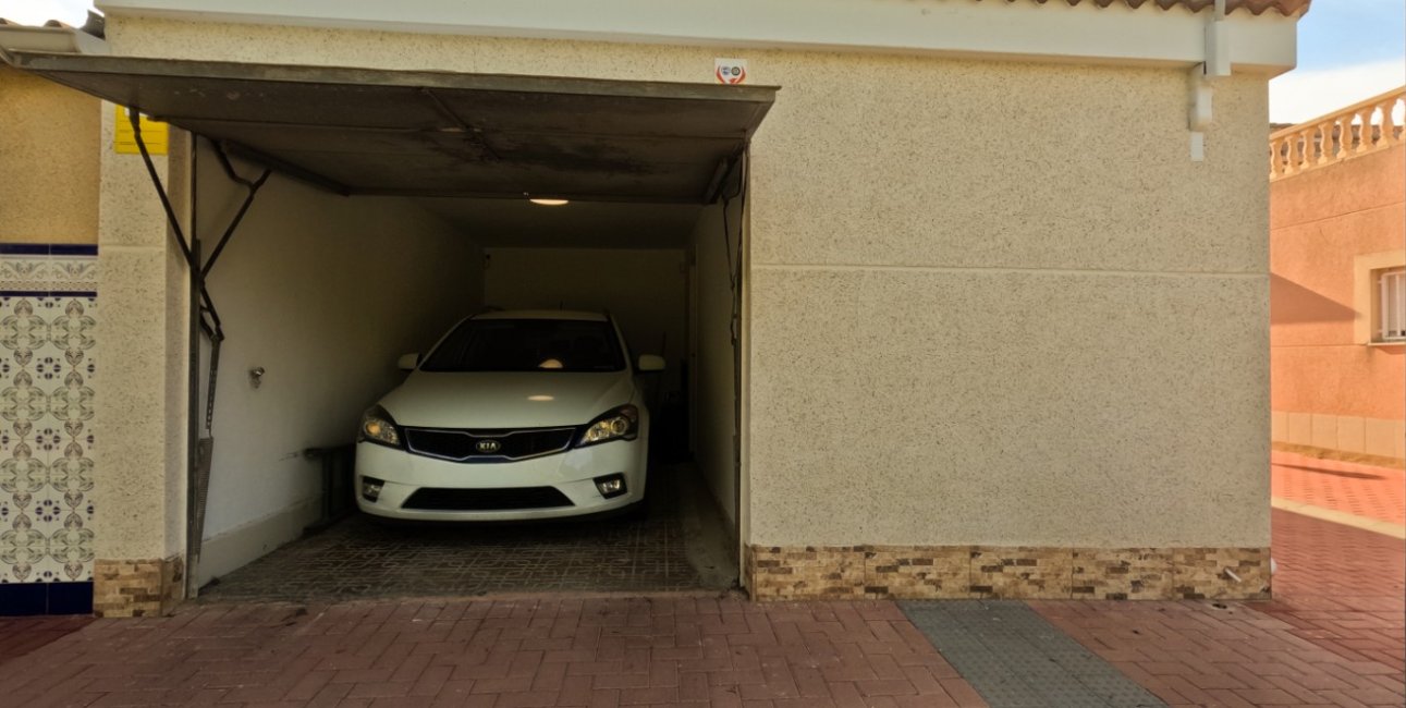 Resale - Townhouse -
Torrevieja - Acequion