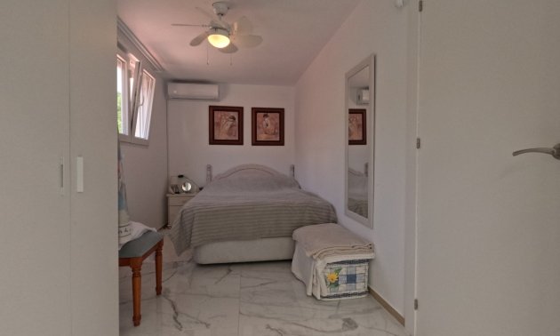 Resale - Townhouse -
Torrevieja - Acequion