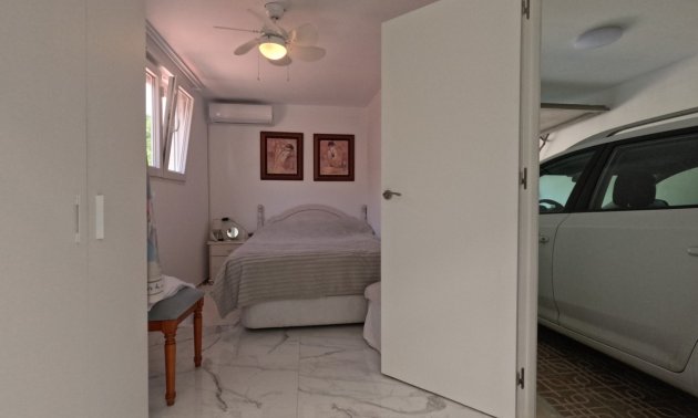 Resale - Townhouse -
Torrevieja - Acequion