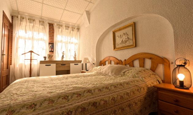 Resale - Townhouse -
Torrevieja - Acequion