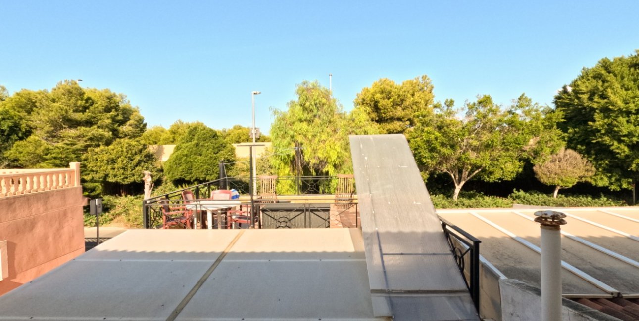 Resale - Townhouse -
Torrevieja - Acequion