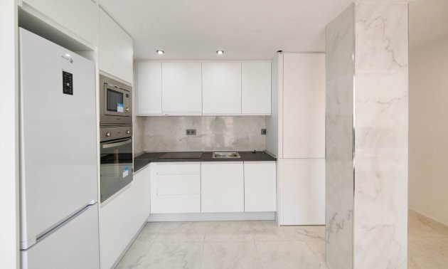 Resale - Apartment / flat -
Orihuela Costa - Punta Prima