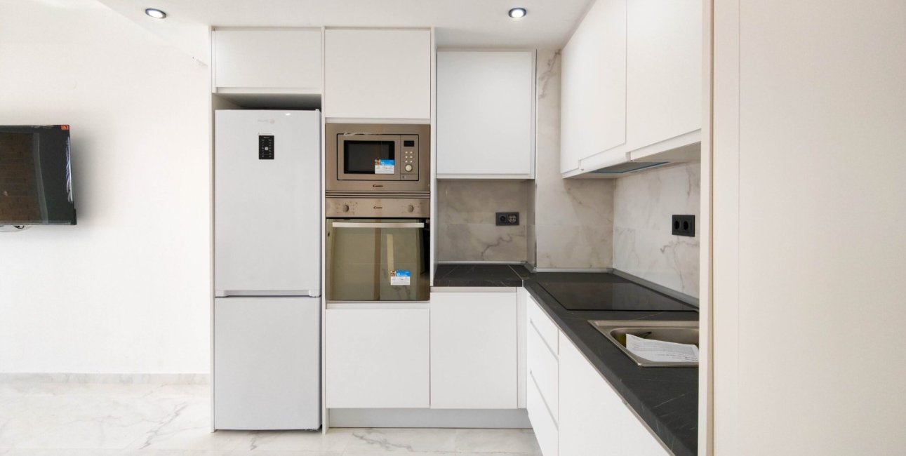 Resale - Apartment / flat -
Orihuela Costa - Punta Prima