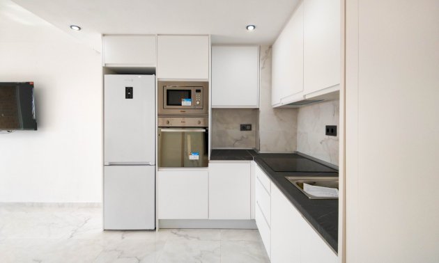 Resale - Apartment / flat -
Orihuela Costa - Punta Prima