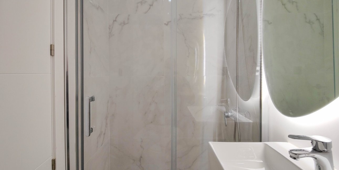 Resale - Apartment / flat -
Orihuela Costa - Punta Prima