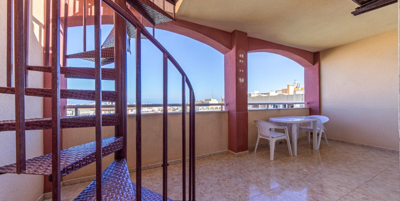 Resale - Penthouse -
Torrevieja - La Mata