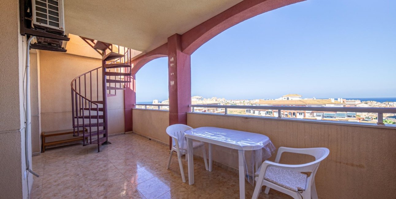 Resale - Penthouse -
Torrevieja - La Mata