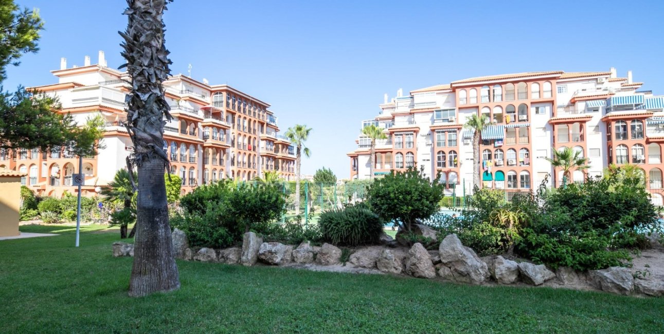 Resale - Penthouse -
Torrevieja - La Mata