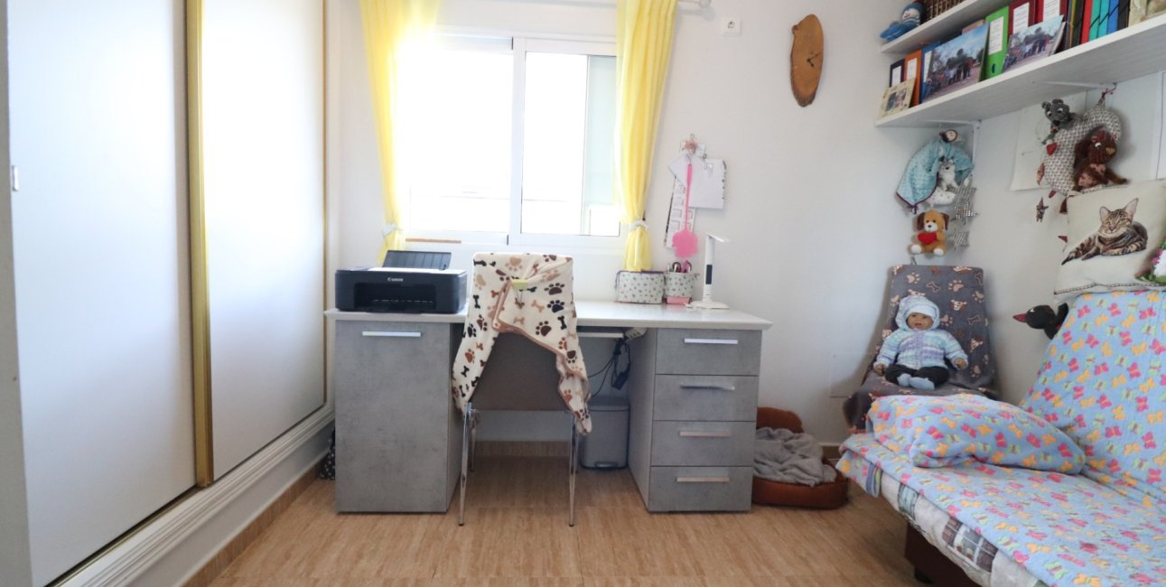 Resale - Country House -
Orihuela - La Campaneta