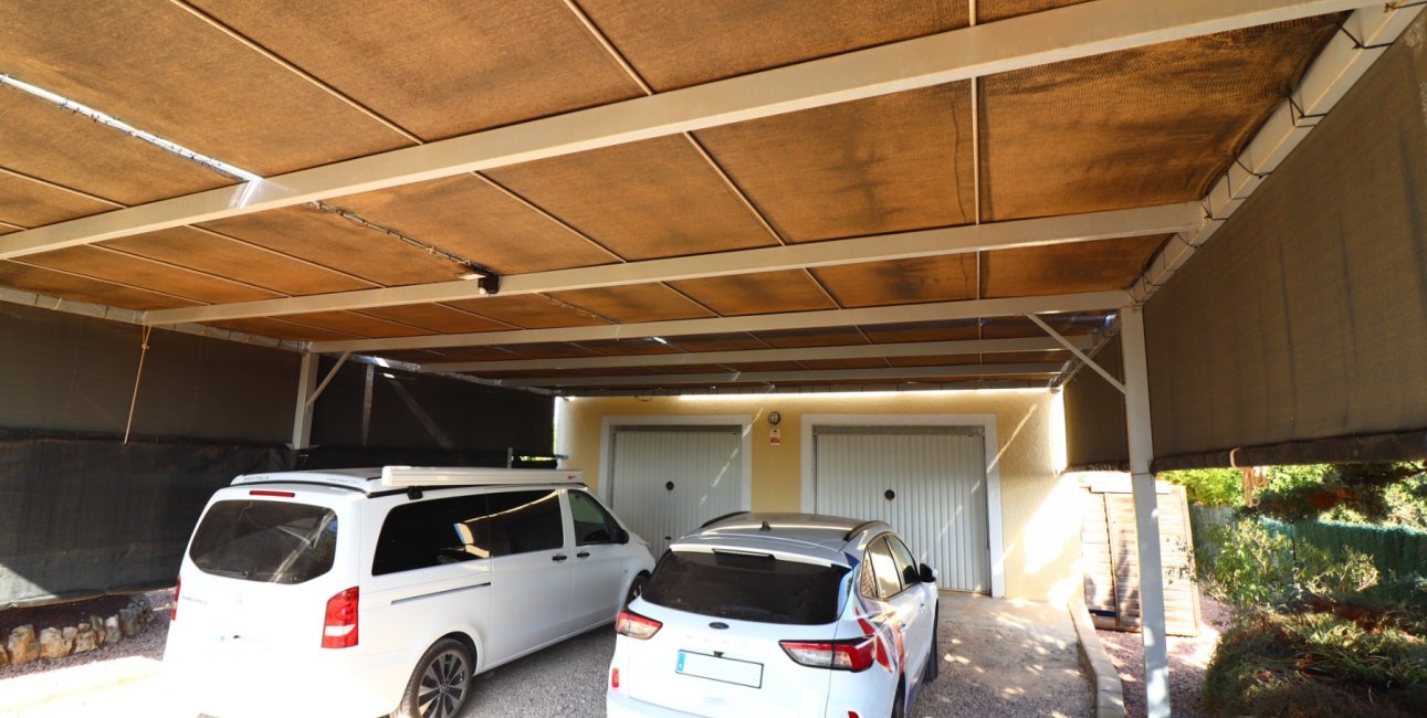 Resale - Country House -
Orihuela - La Campaneta