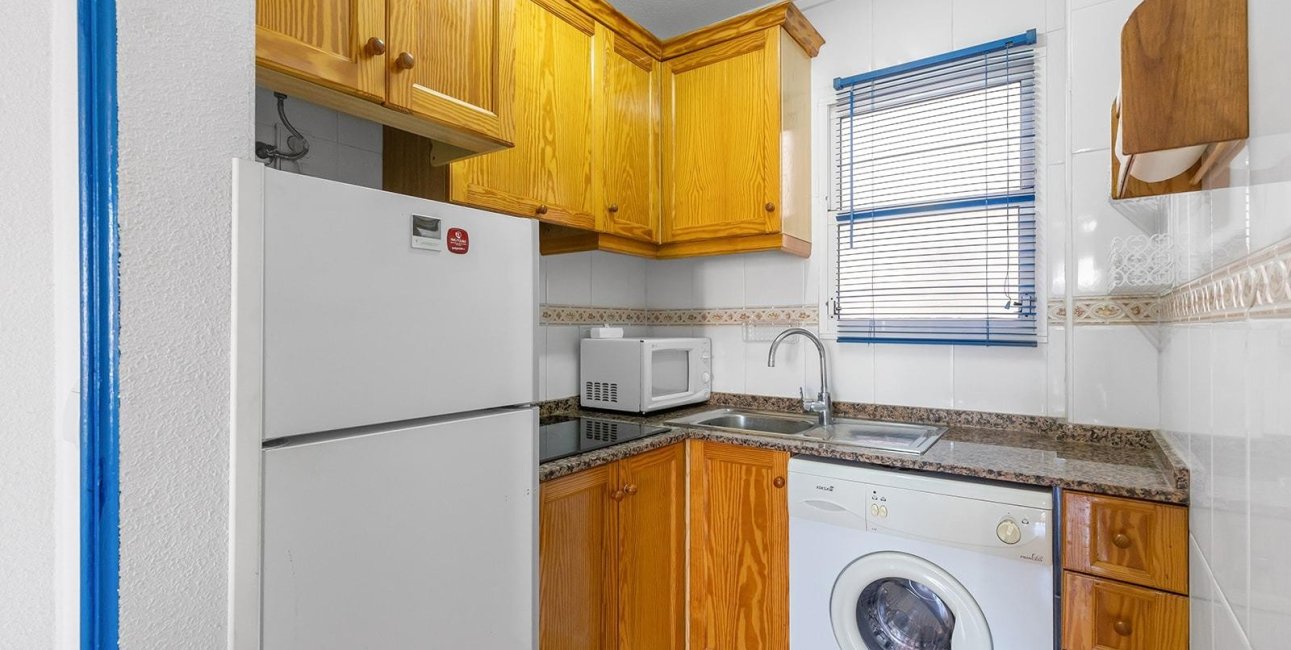 Resale - Apartment / flat -
Torrevieja - Playa del Cura