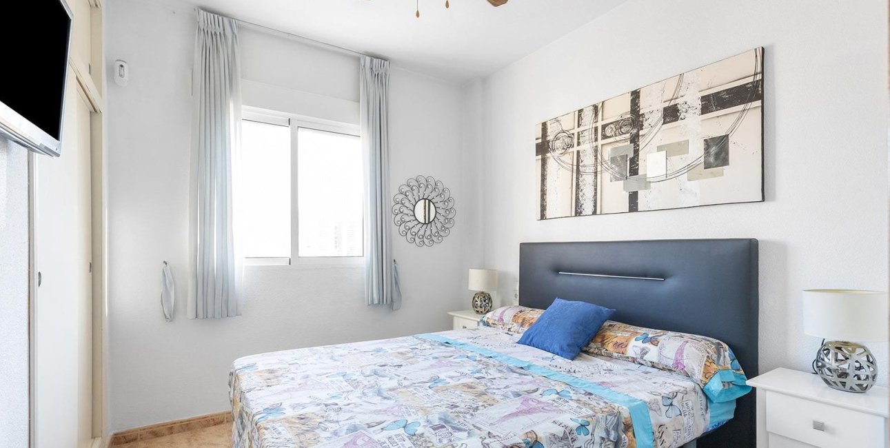 Resale - Apartment / flat -
Torrevieja - Playa del Cura