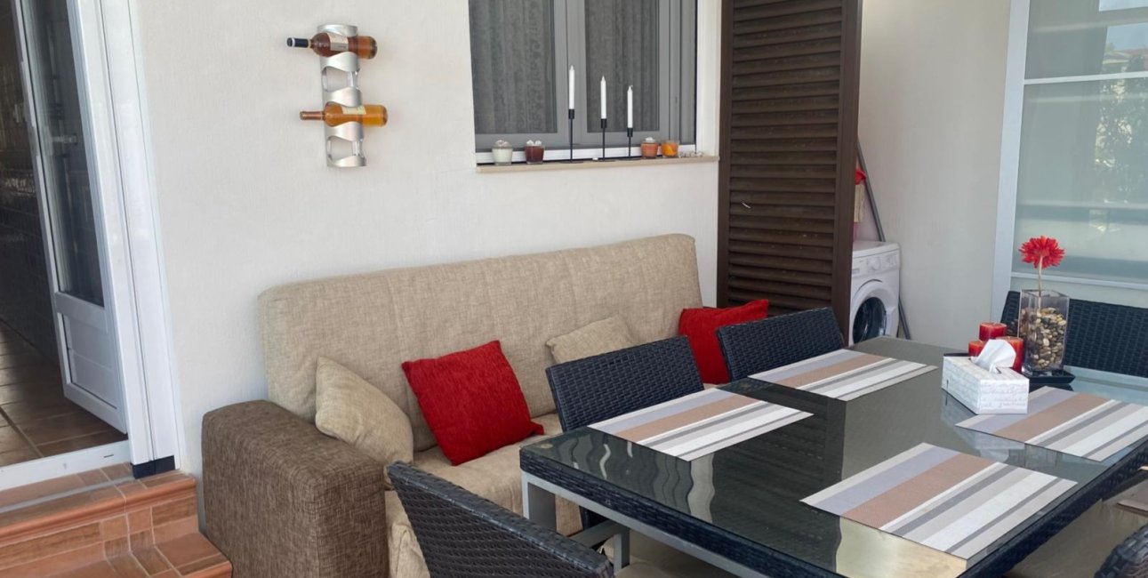 Rynek wtórny - Bungalowy -
Orihuela Costa - Mil Palmeras