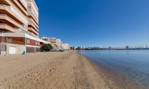 Rynek wtórny - Mieszkanie w bloku -
Torrevieja - Acequion