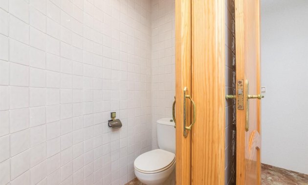 Resale - Villa -
Alicante - Corte Ingles