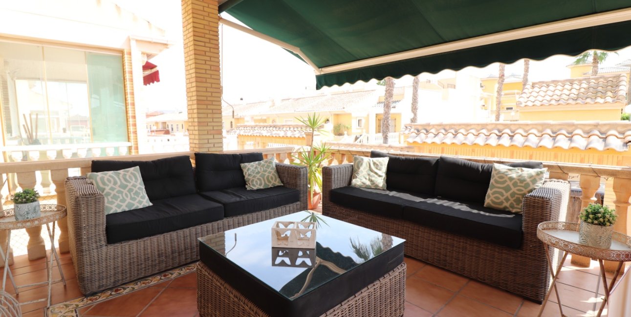 Resale - Villa -
Algorfa - Lo Crispin