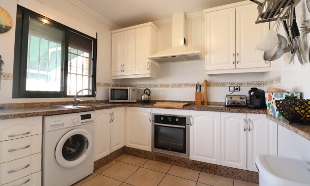 Resale - Villa -
Algorfa - Lo Crispin