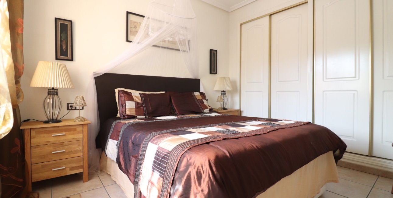 Resale - Villa -
Algorfa - Lo Crispin