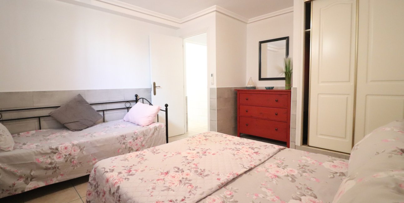 Resale - Villa -
Algorfa - Lo Crispin