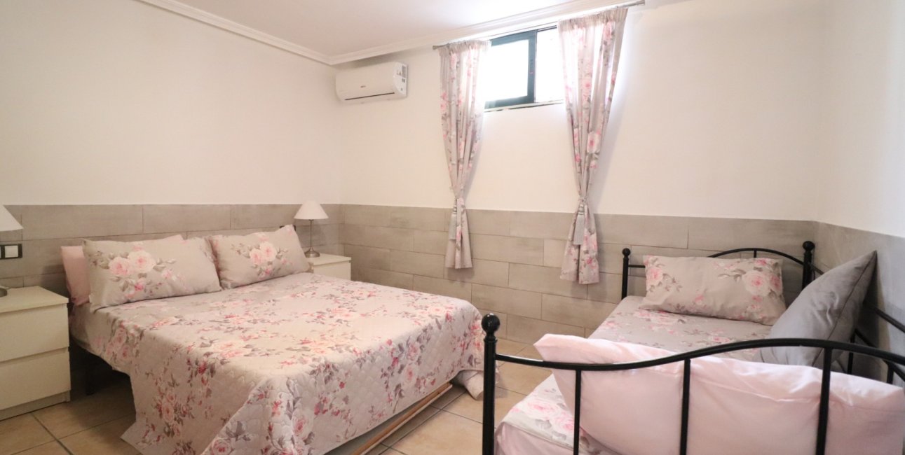 Resale - Villa -
Algorfa - Lo Crispin