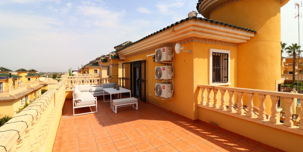 Resale - Villa -
Algorfa - Lo Crispin
