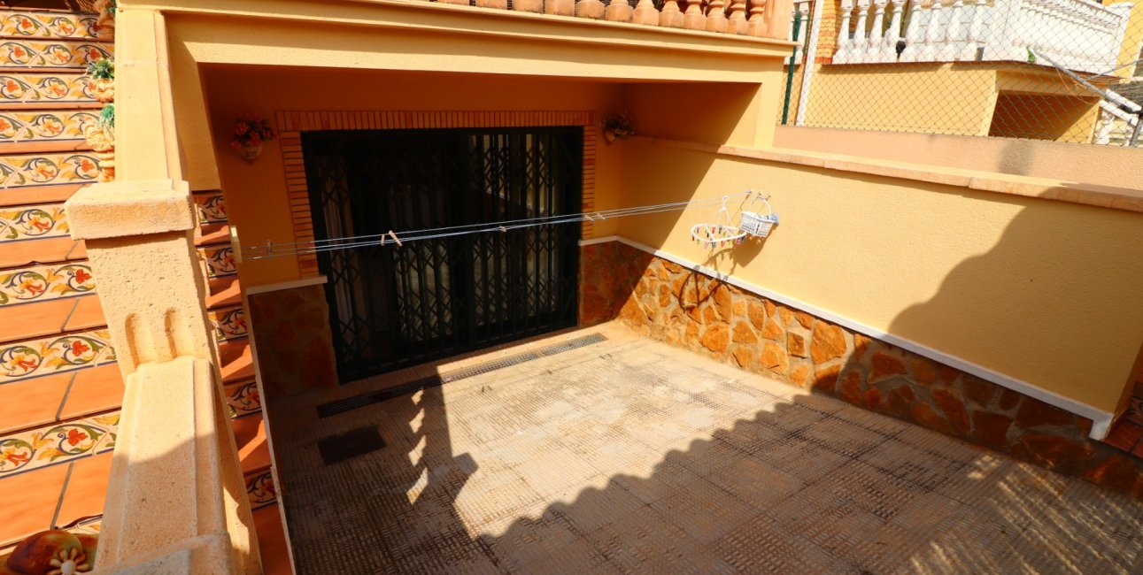 Resale - Villa -
Algorfa - Lo Crispin