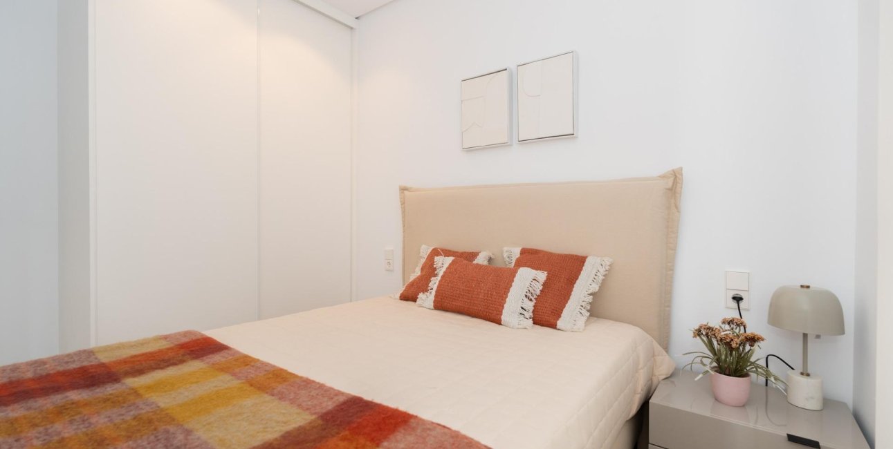 Obra nueva - Villa -
La Marina - El Pinet