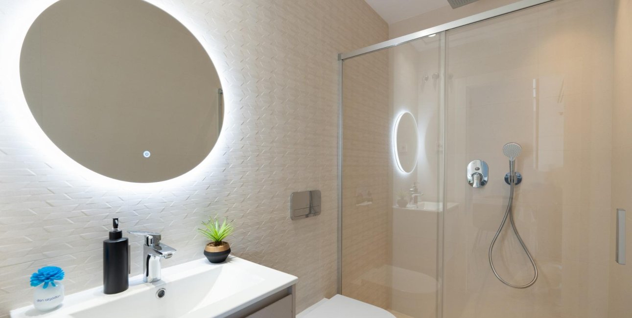 Obra nueva - Villa -
La Marina - El Pinet