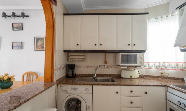Resale - Apartment / flat -
Torrevieja - Playa del Cura