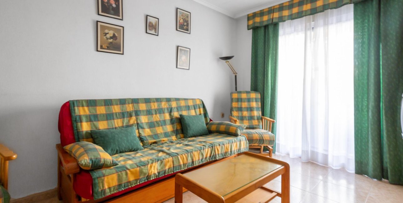 Resale - Apartment / flat -
Torrevieja - Playa del Cura