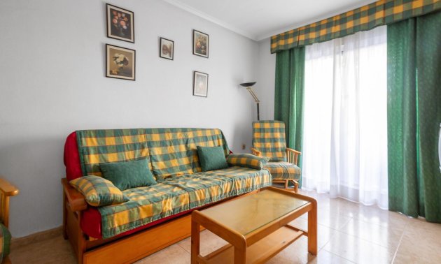 Resale - Apartment / flat -
Torrevieja - Playa del Cura