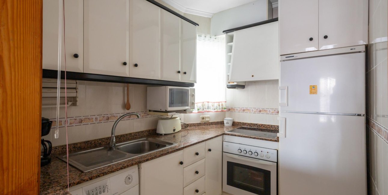 Resale - Apartment / flat -
Torrevieja - Playa del Cura
