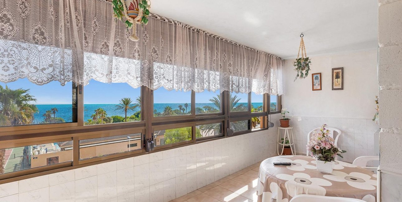 Resale - Apartment / flat -
Torrevieja - La Mata