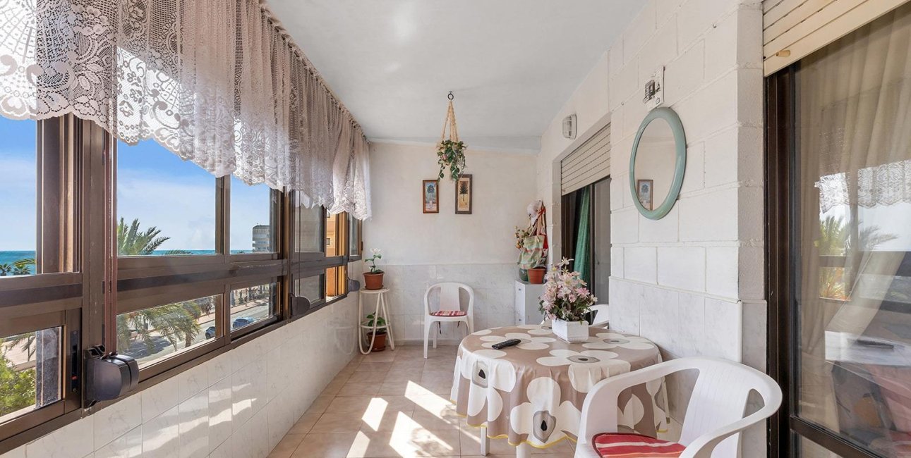 Resale - Apartment / flat -
Torrevieja - La Mata