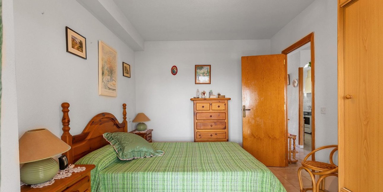 Resale - Apartment / flat -
Torrevieja - La Mata