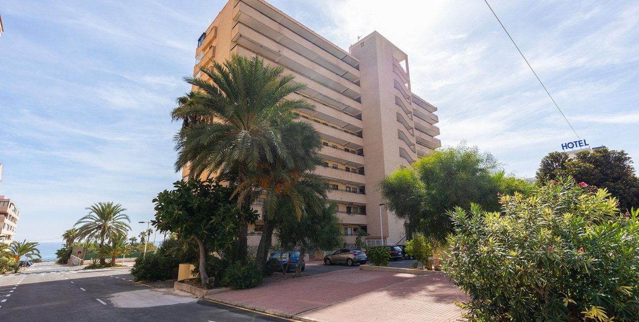 Resale - Apartment / flat -
Torrevieja - La Mata