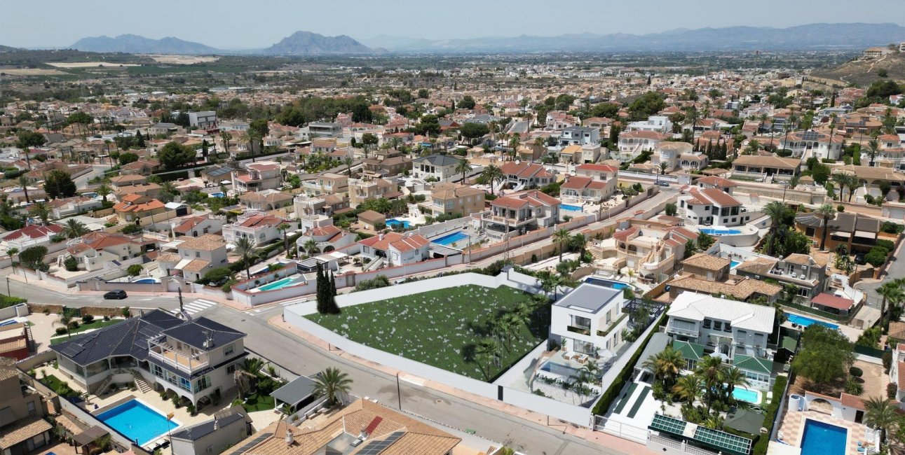 Obra nueva - Villa -
Ciudad Quesada