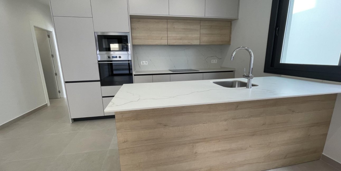 Rynek pierwotny - Willa -
Almoradí - Heredades