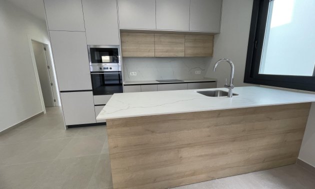 Rynek pierwotny - Willa -
Almoradí - Heredades