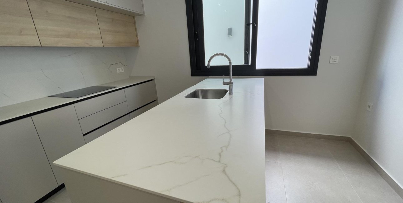 Rynek pierwotny - Willa -
Almoradí - Heredades