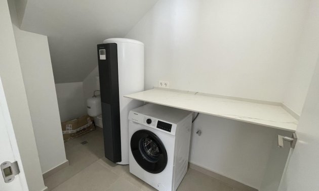 Rynek pierwotny - Willa -
Almoradí - Heredades