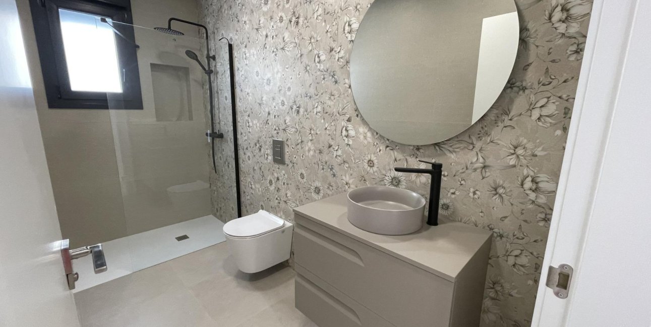 Rynek pierwotny - Willa -
Almoradí - Heredades