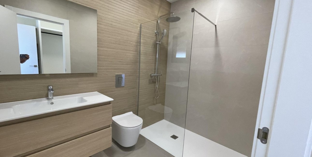 Rynek pierwotny - Willa -
Almoradí - Heredades