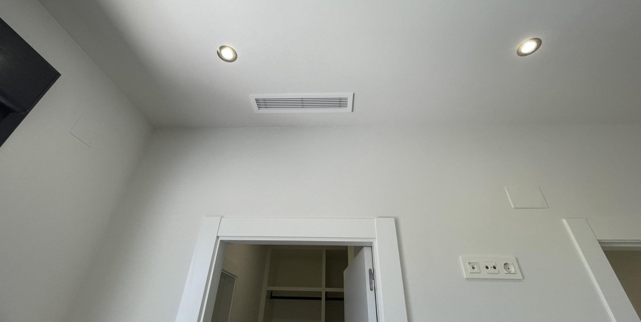 Rynek pierwotny - Willa -
Almoradí - Heredades