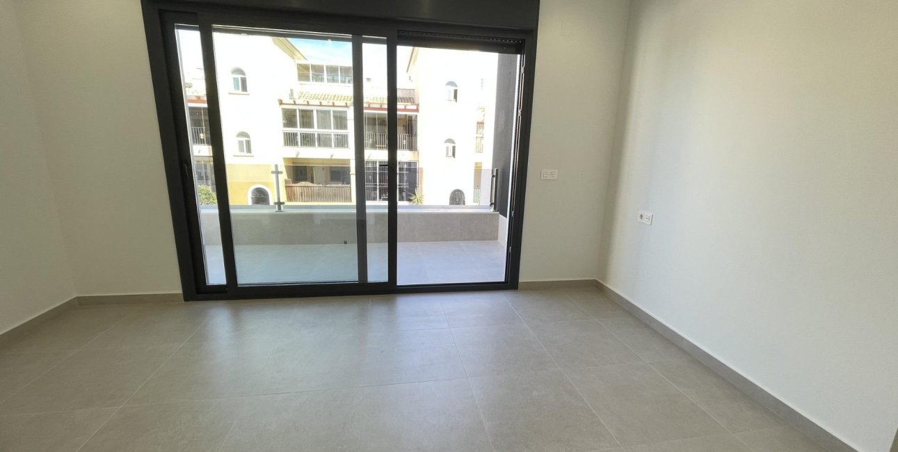 Rynek pierwotny - Willa -
Almoradí - Heredades