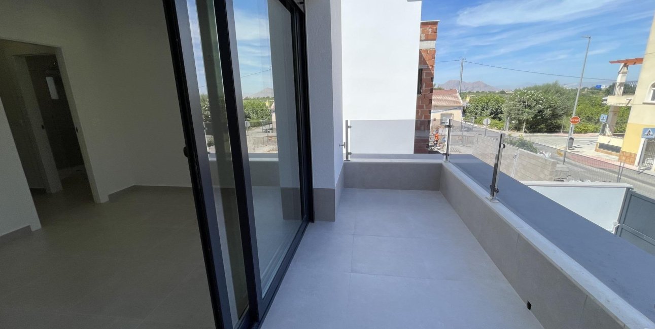 Rynek pierwotny - Willa -
Almoradí - Heredades