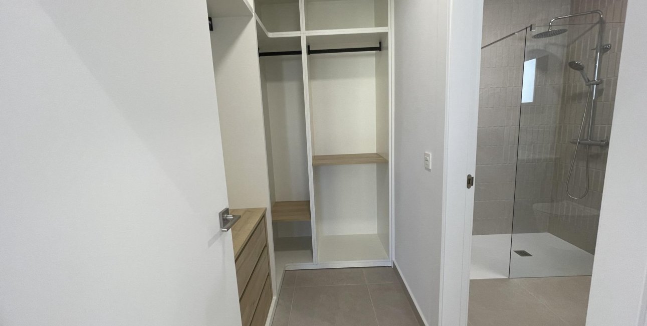 Rynek pierwotny - Willa -
Almoradí - Heredades