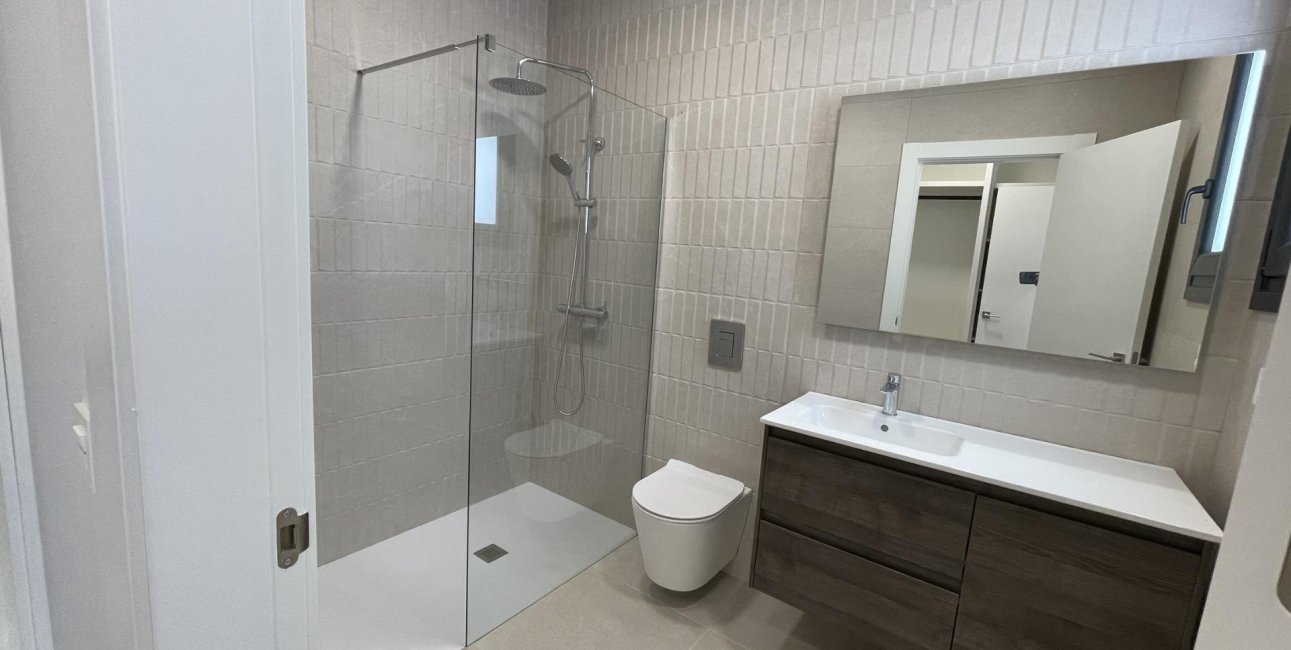 Rynek pierwotny - Willa -
Almoradí - Heredades