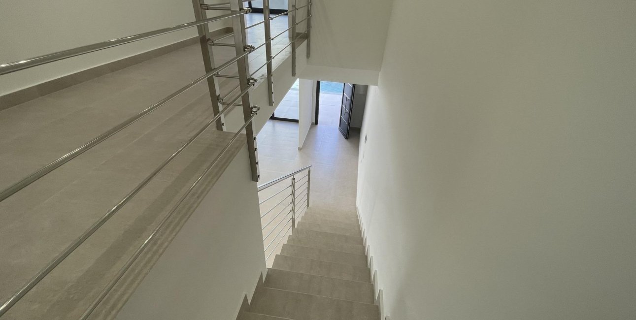 Rynek pierwotny - Willa -
Almoradí - Heredades