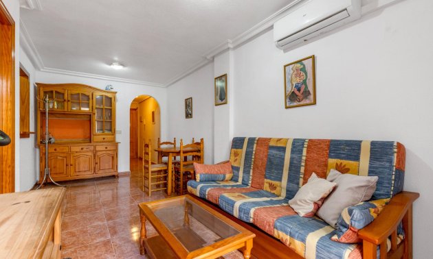 Resale - Apartment / flat -
Torrevieja - Estacion de autobuses